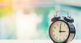 プレミアムフライデー,長時間労働,働き方改革,金曜日