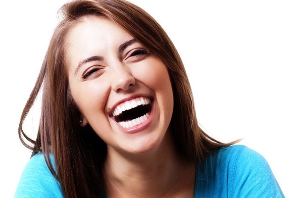 研究結果にみる「声を出して笑う」ことの効用とは？ | NotesMarche (ノーツマルシェ)